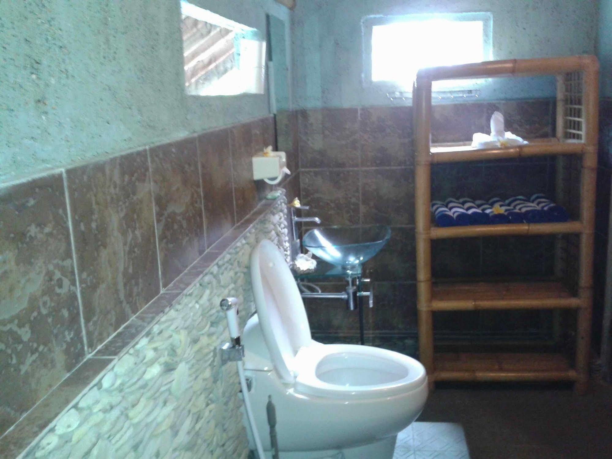 Uma Kama Villa *